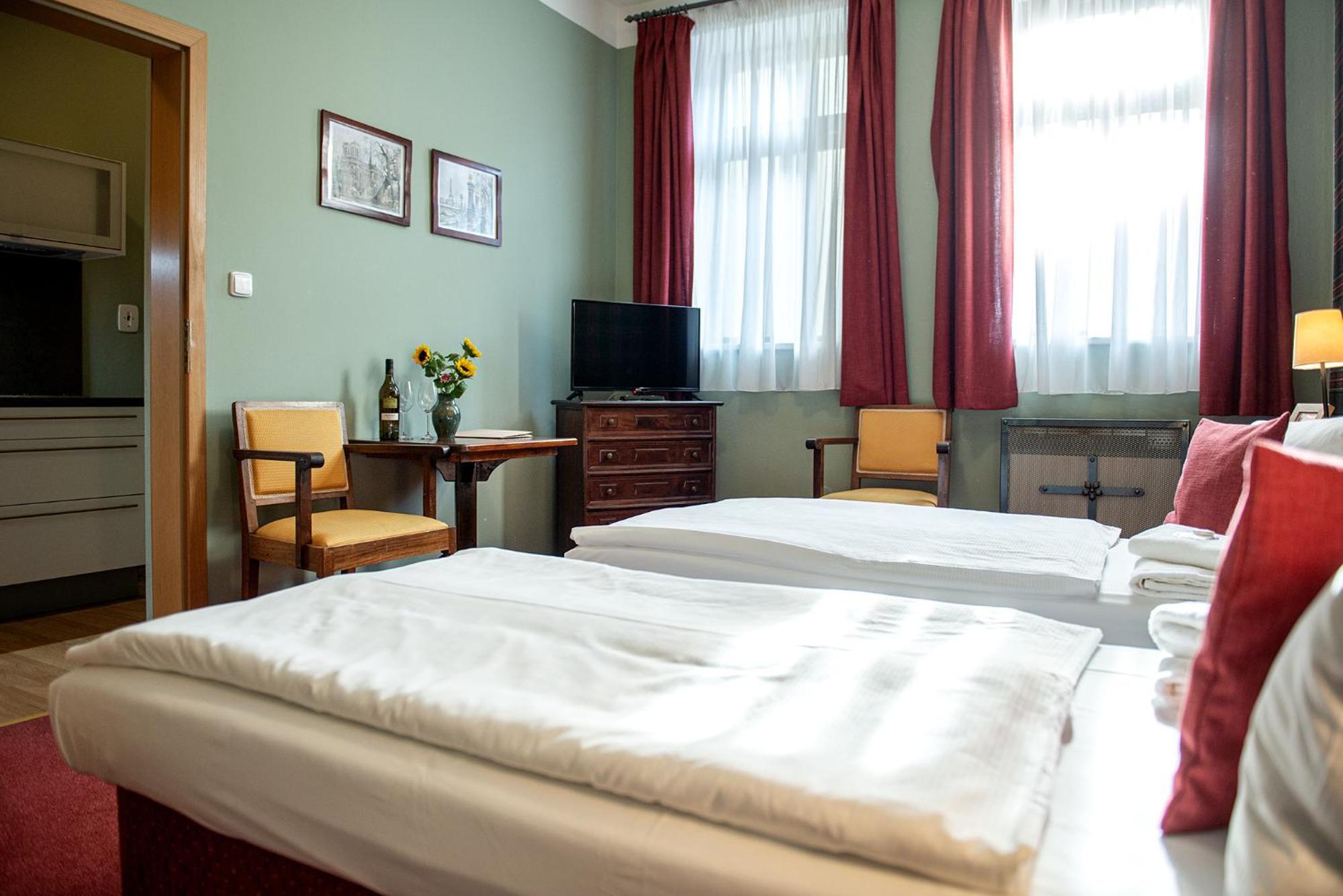 Residence Hattrick Praag Buitenkant foto